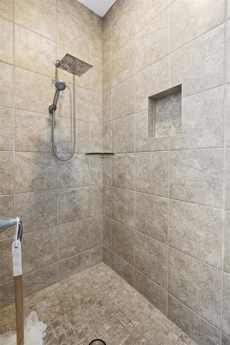 Townhouse at 9956 EAGLE CREEK CENTER BLVD, ORLANDO, photo 23 of 29