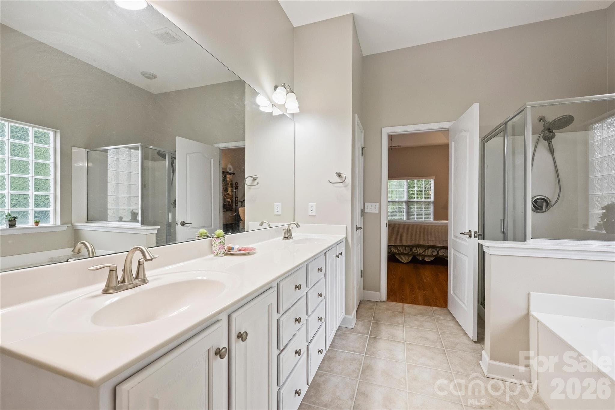 Single Family Residence at 713 Trailhead Lane, Fort Mill, photo 19 of 48