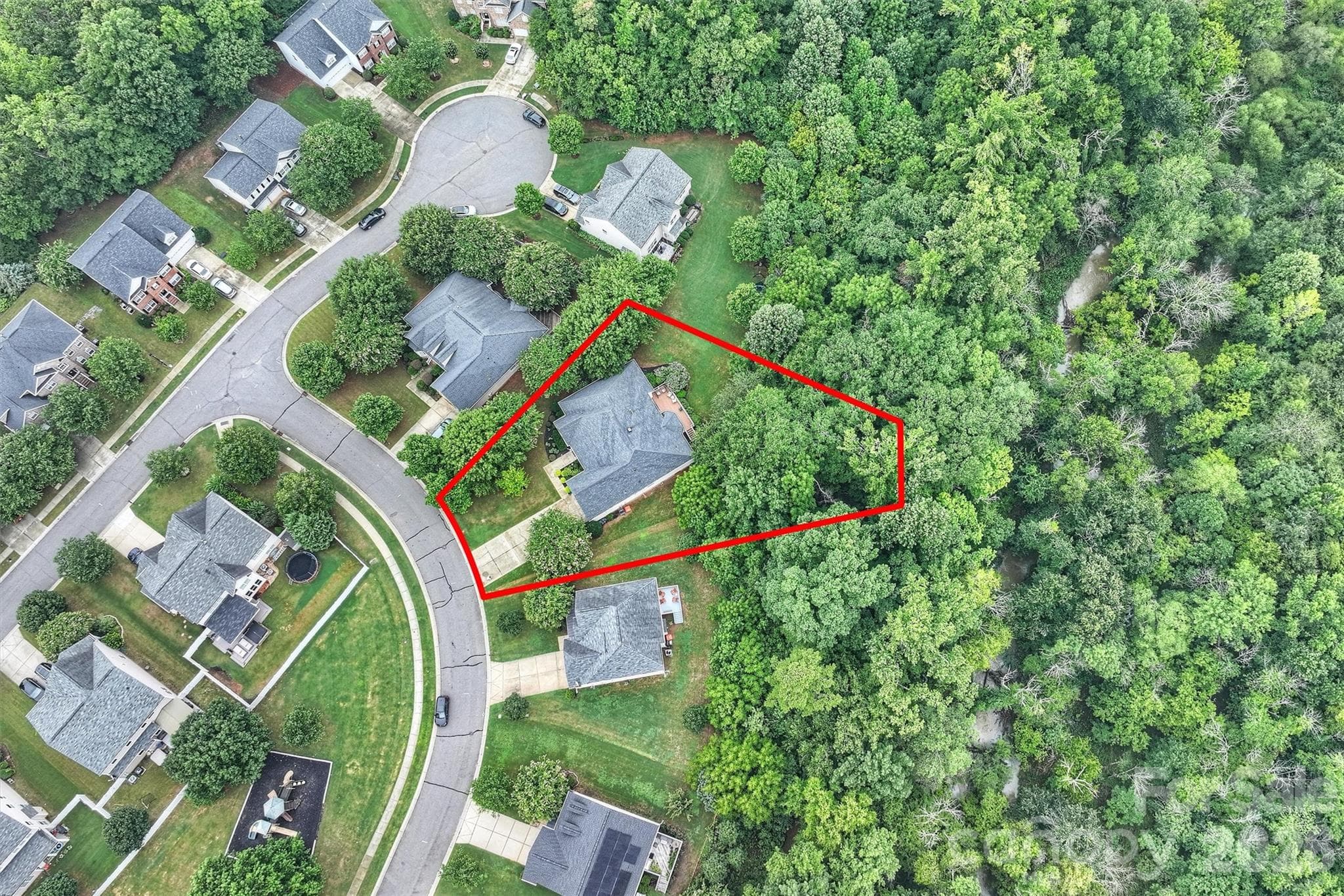 Single Family Residence at 713 Trailhead Lane, Fort Mill, photo 41 of 48
