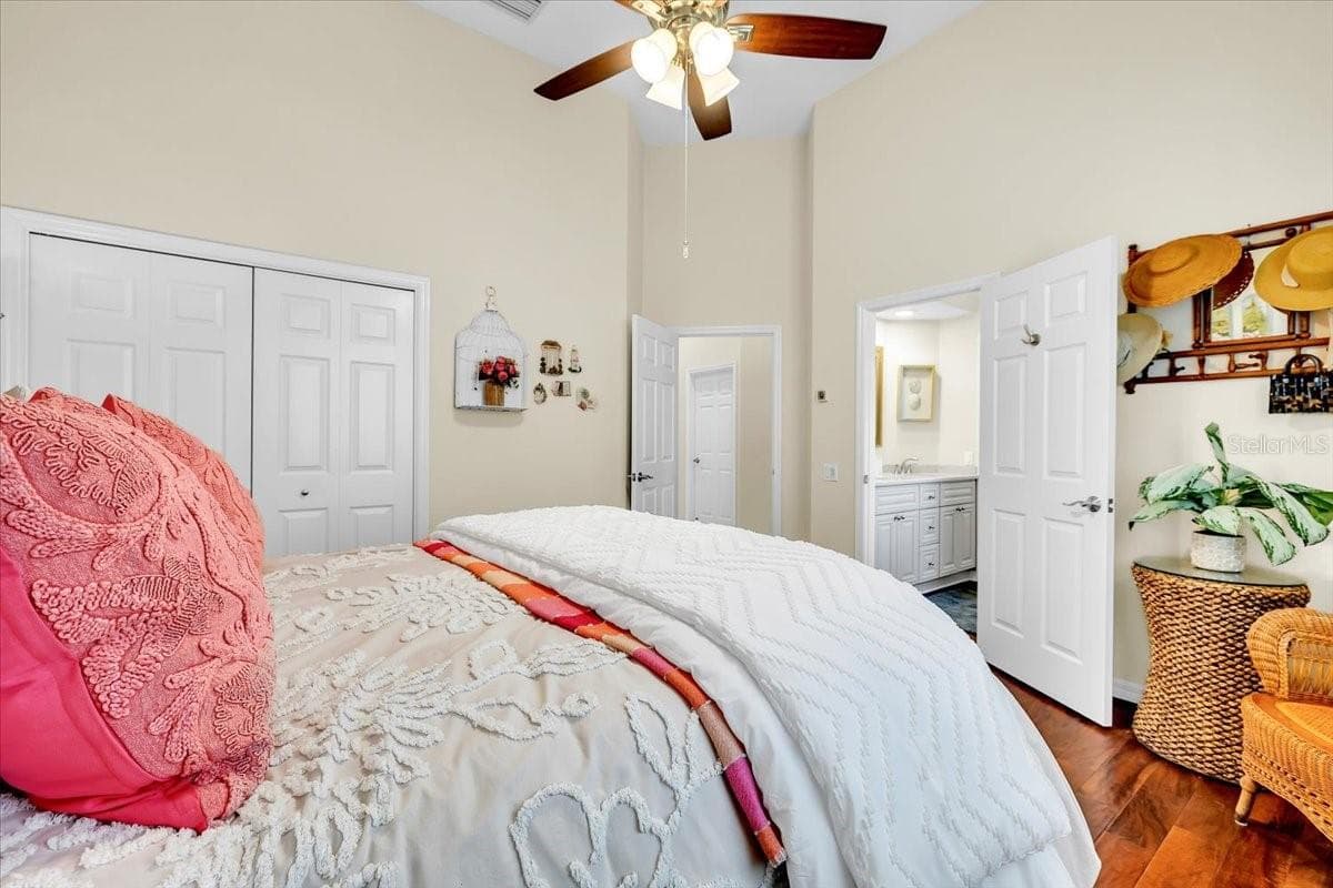 Single Family Residence at 3001 RIVERSHORE LN, PORT CHARLOTTE, photo 39 of 72