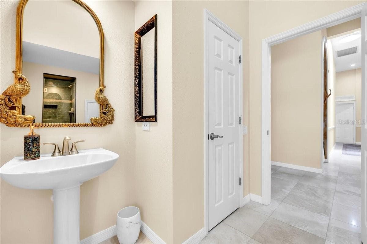 Single Family Residence at 3001 RIVERSHORE LN, PORT CHARLOTTE, photo 42 of 72