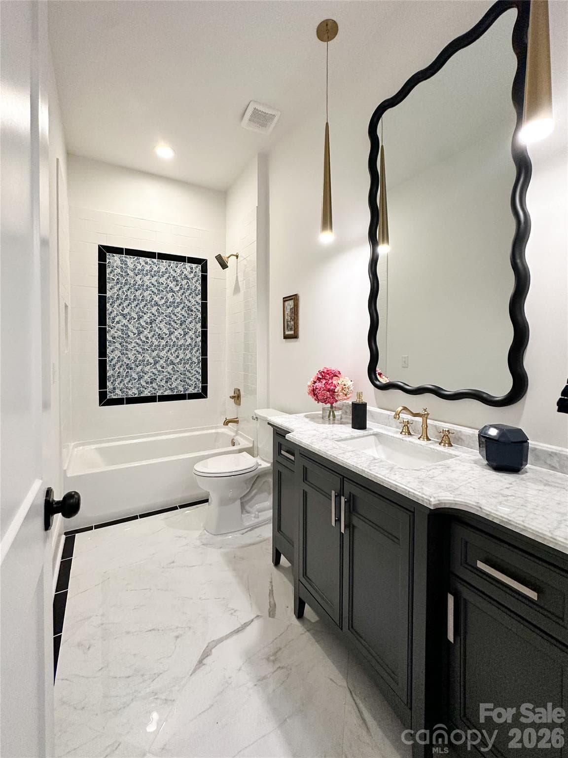 Single Family Residence at Matthews, photo 15 of 35