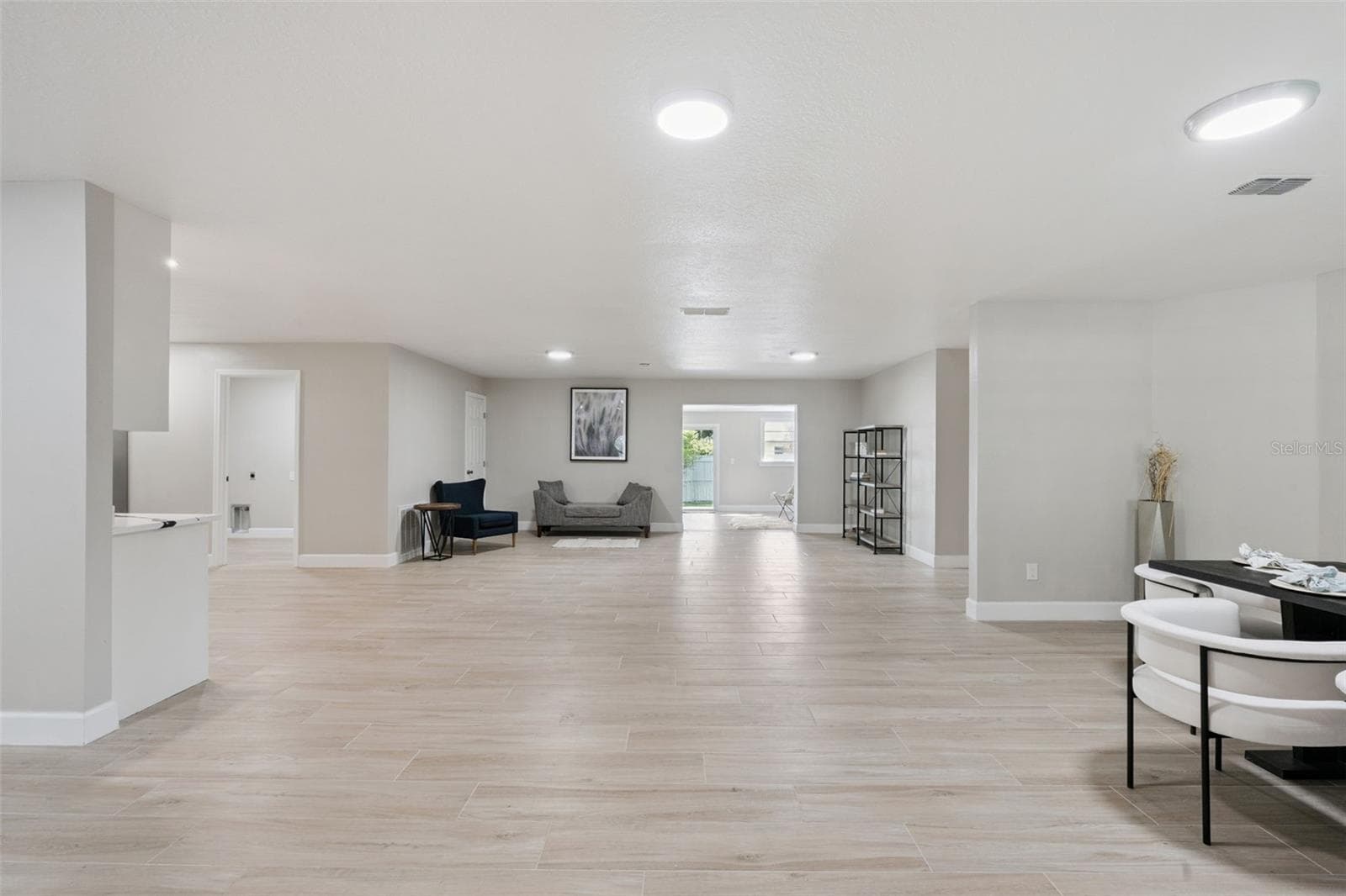 Single Family Residence at 1033 CRYSTAL BOWL CIR, CASSELBERRY, photo 11 of 41