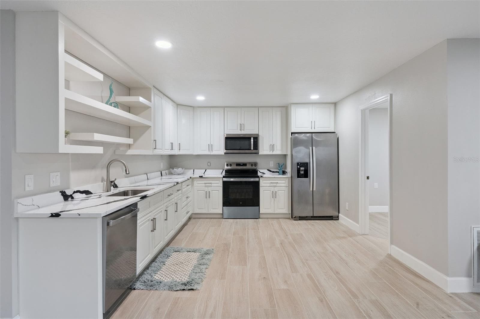 Single Family Residence at 1033 CRYSTAL BOWL CIR, CASSELBERRY, photo 16 of 41
