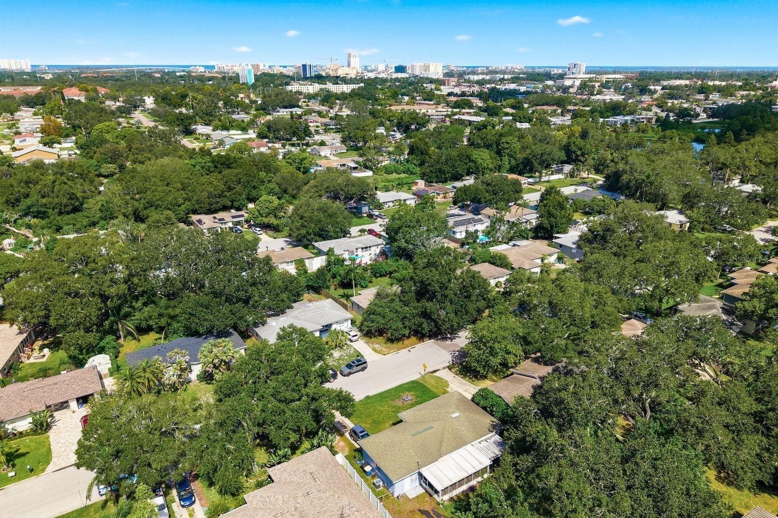 Single Family Residence at 1000 S EVERGREEN AVE, CLEARWATER, photo 45 of 52