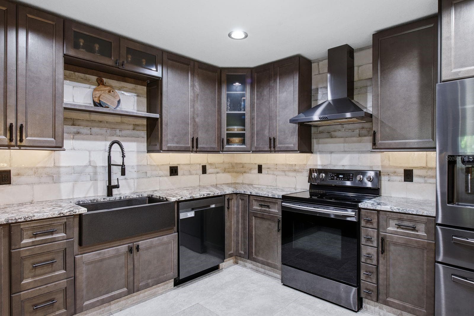 Single Family Residence at 1000 S EVERGREEN AVE, CLEARWATER, photo 32 of 52