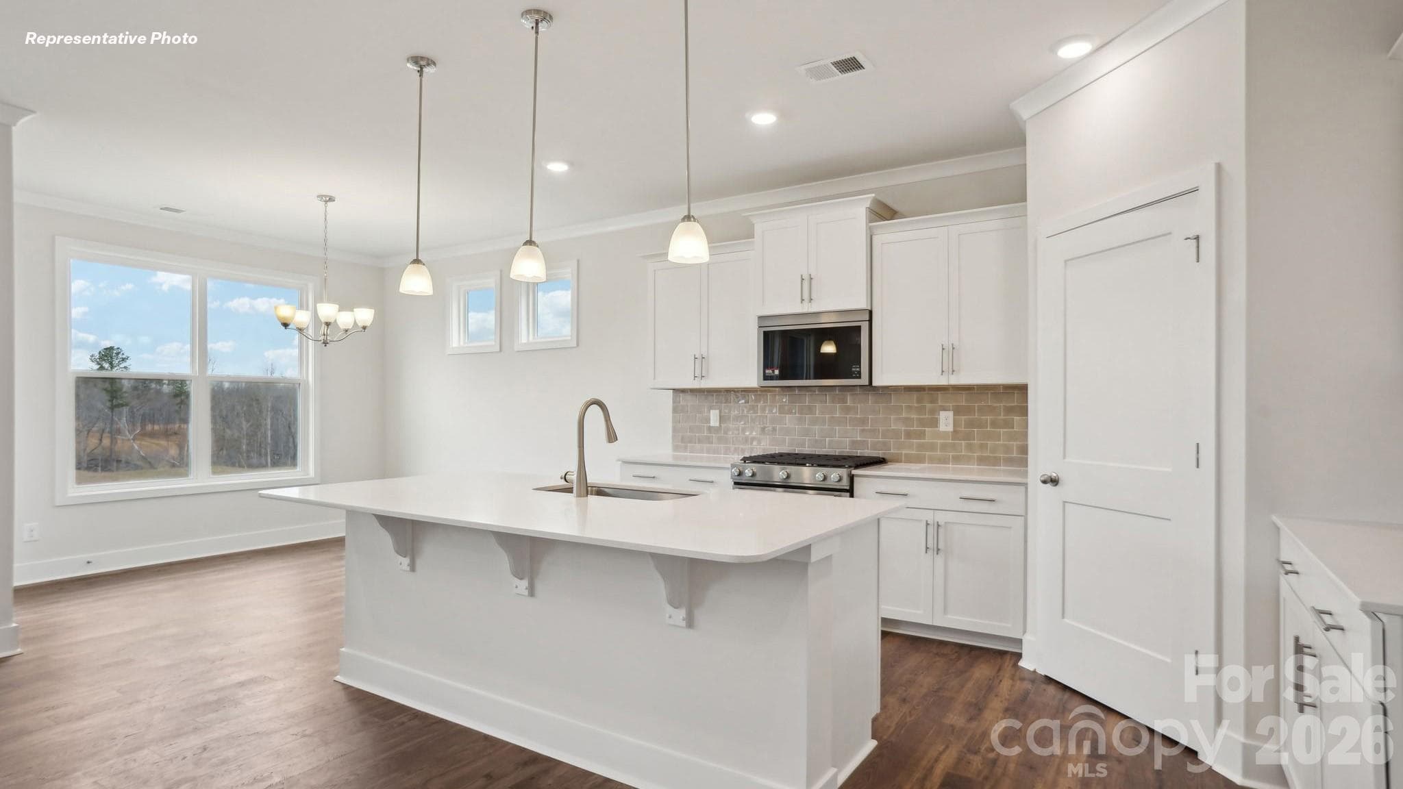 Single Family Residence at 3260 Oberon Street, York, photo 4 of 26