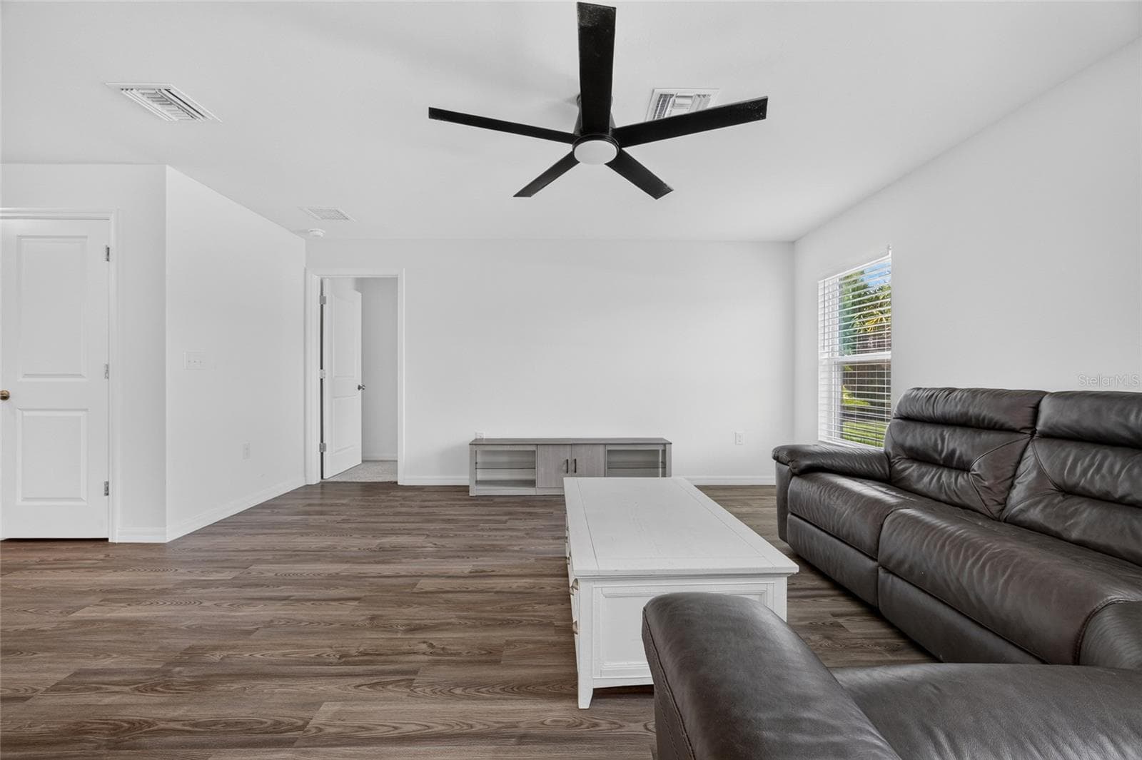 Single Family Residence at 25138 ALICANTE DR, PUNTA GORDA, photo 6 of 41