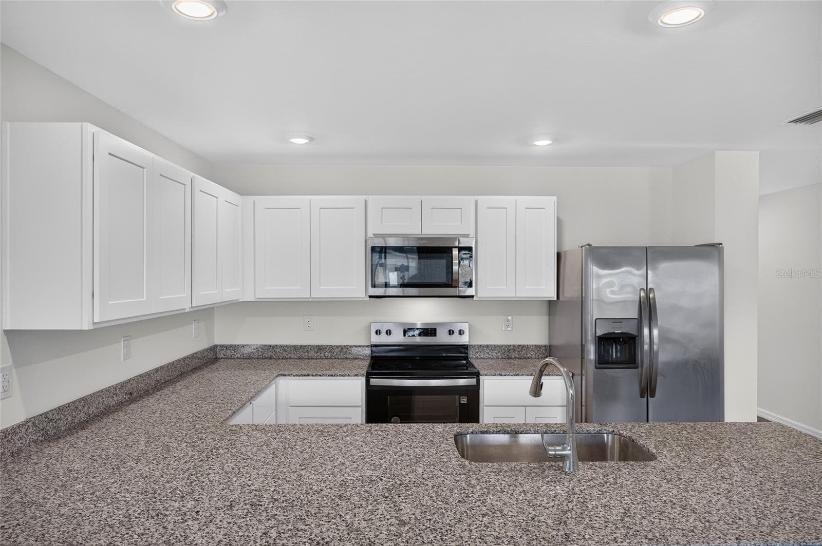Single Family Residence at 25138 ALICANTE DR, PUNTA GORDA, photo 11 of 41