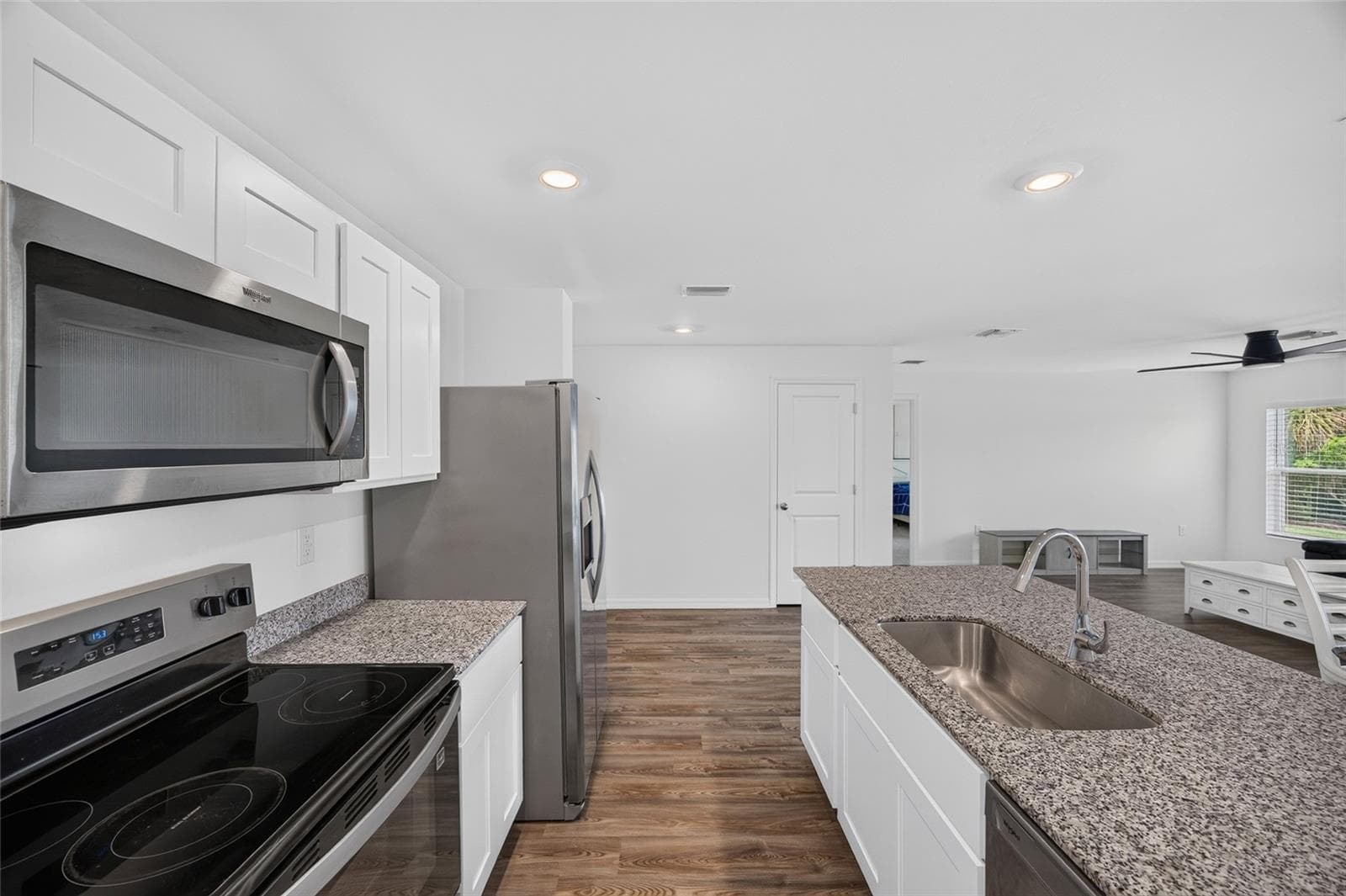 Single Family Residence at 25138 ALICANTE DR, PUNTA GORDA, photo 13 of 41