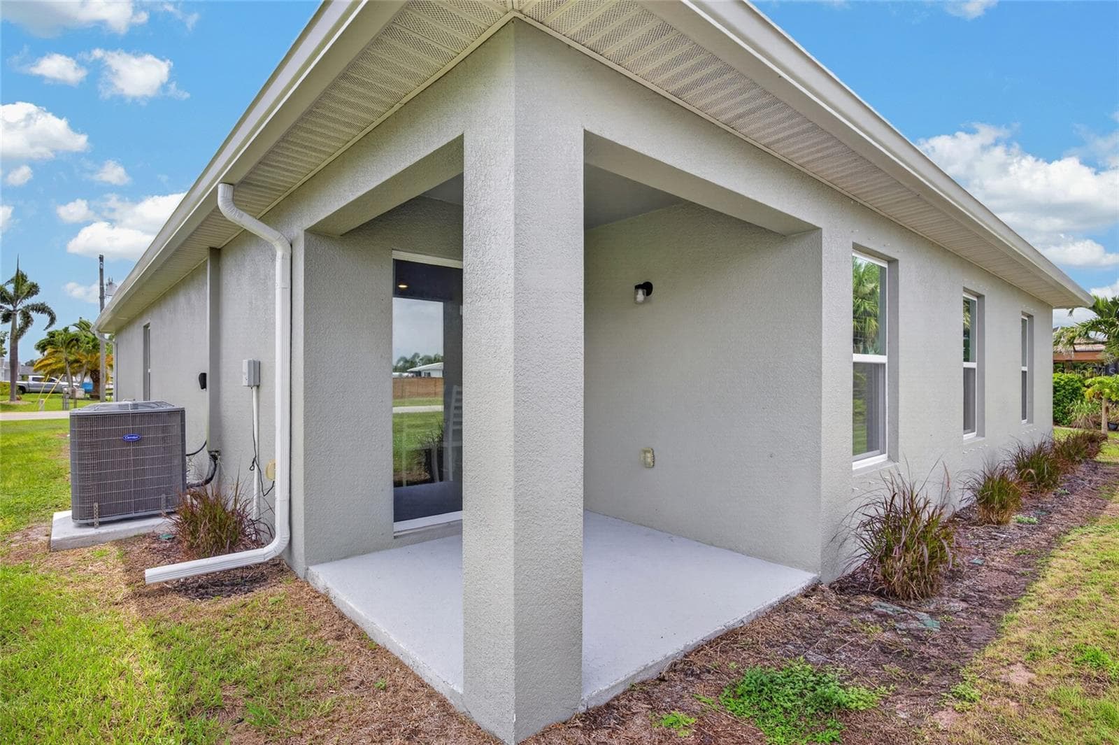 Single Family Residence at 25138 ALICANTE DR, PUNTA GORDA, photo 26 of 41