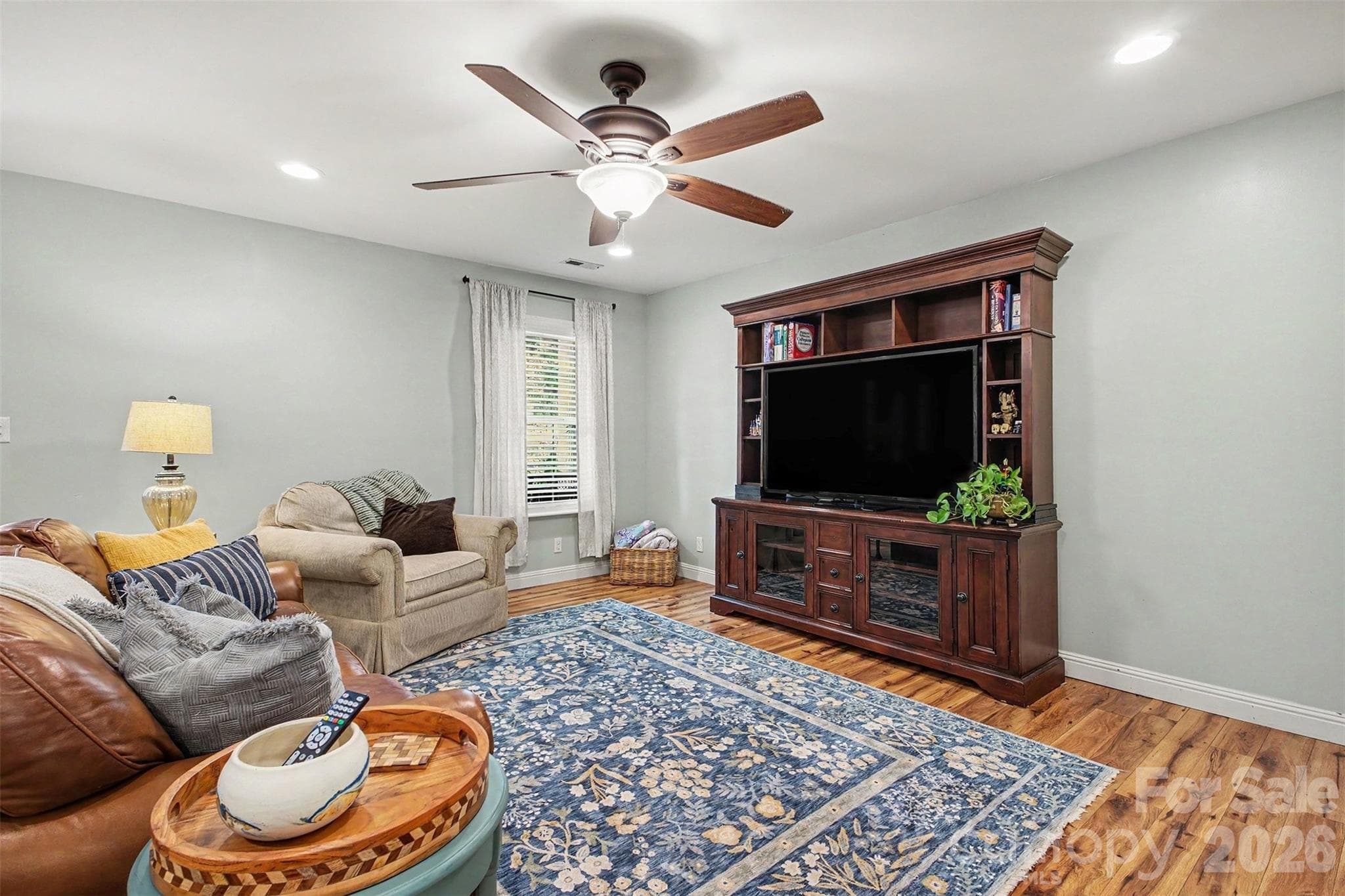 Single Family Residence at 8446 Aqua Lane, Kannapolis, photo 7 of 39