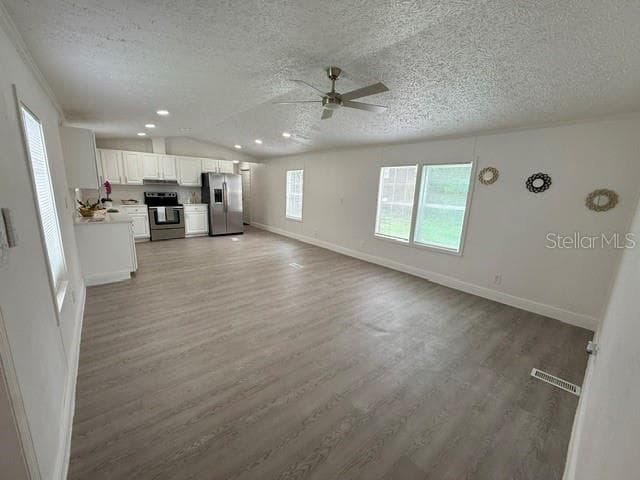 Manufactured Home at 3464 SE 91ST PL, OCALA, photo 6 of 21