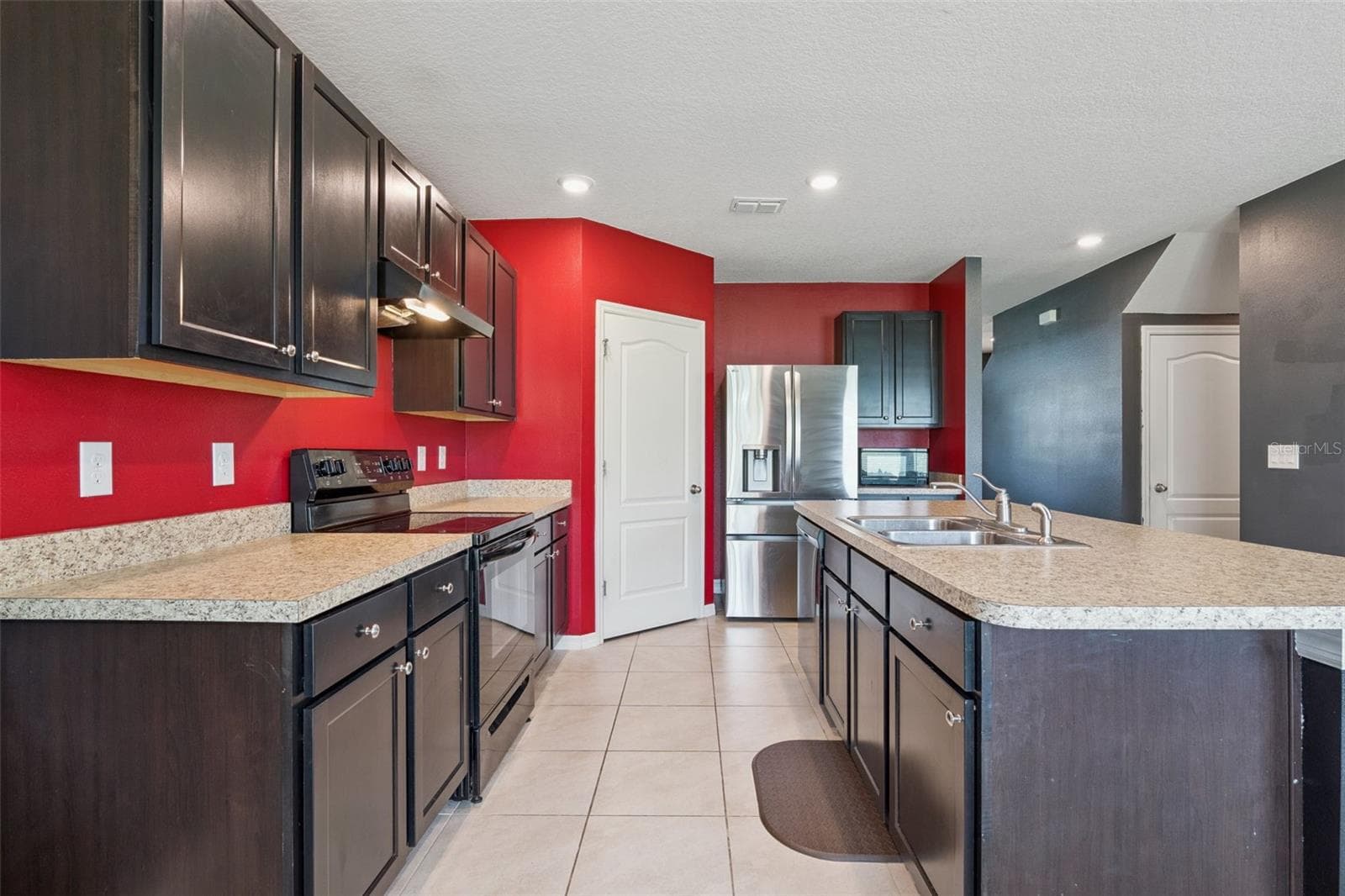 Kitchen - 10528 BRONZE LEAF CT, LEESBURG