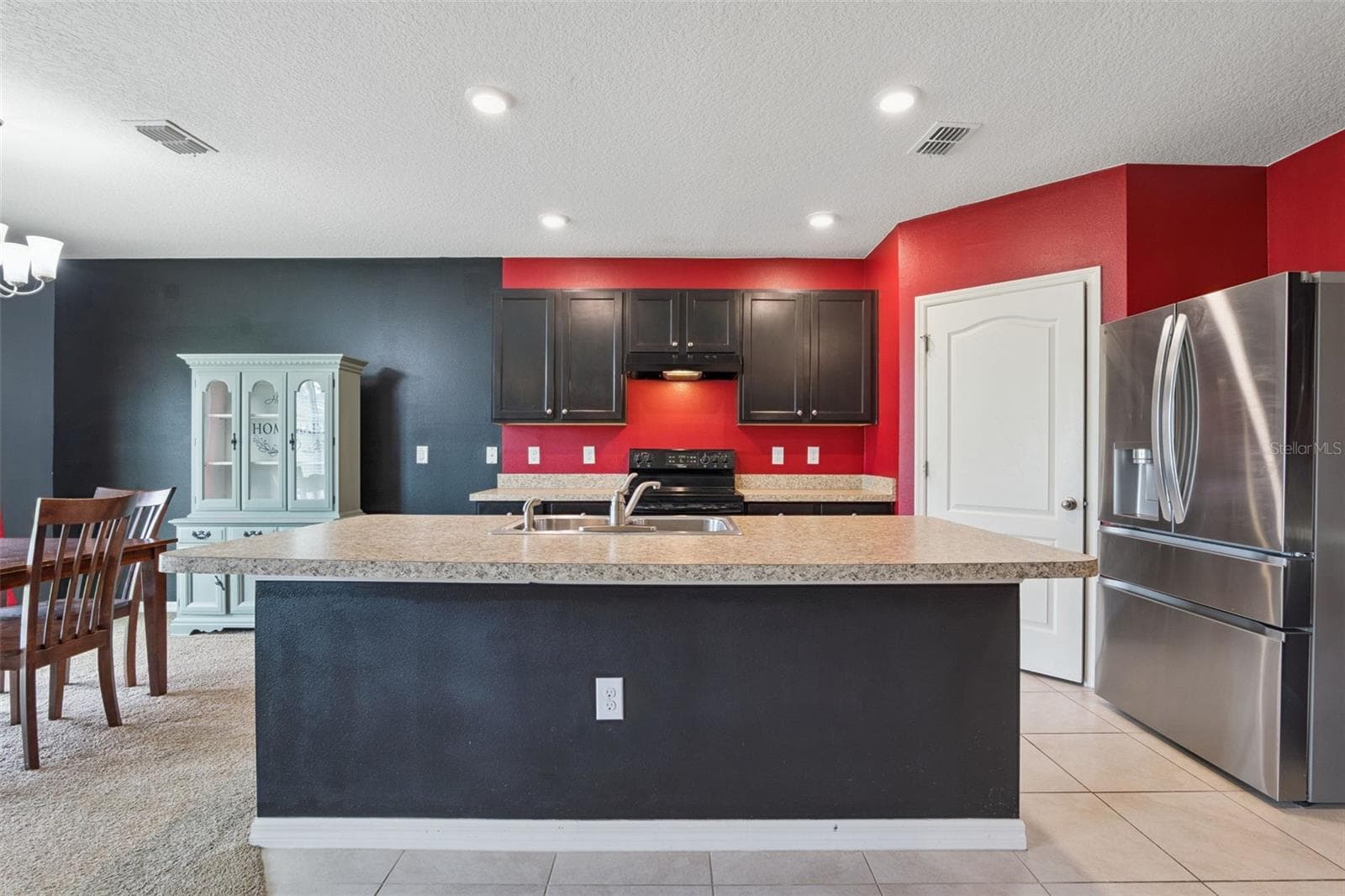 Single Family Residence at 10528 BRONZE LEAF CT, LEESBURG, photo 12 of 58