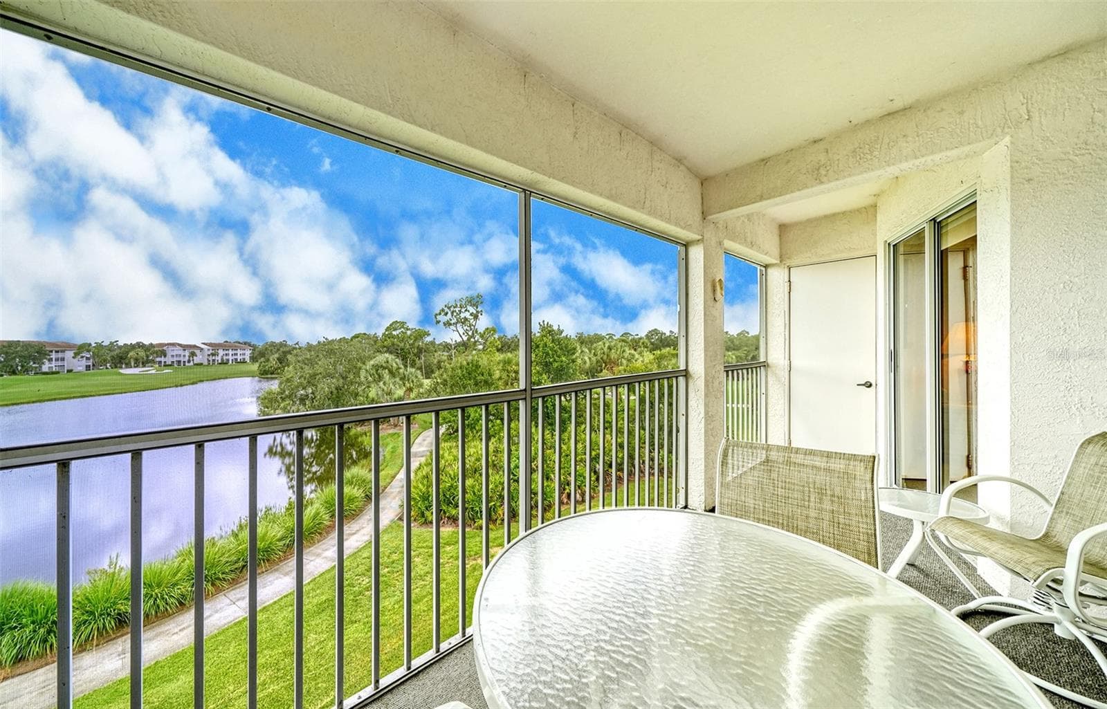 Condominium at 9330 CLUBSIDE CIR #3306, SARASOTA, photo 4 of 59