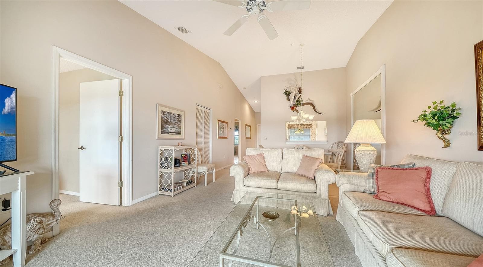 Condominium at 9330 CLUBSIDE CIR #3306, SARASOTA, photo 9 of 59