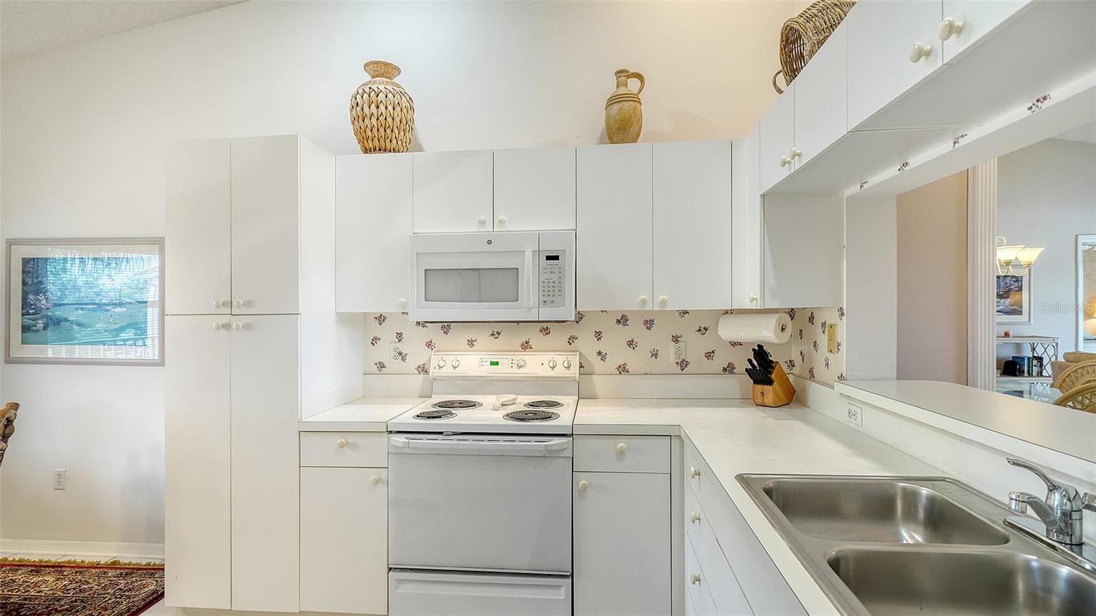 Condominium at 9330 CLUBSIDE CIR #3306, SARASOTA, photo 12 of 59