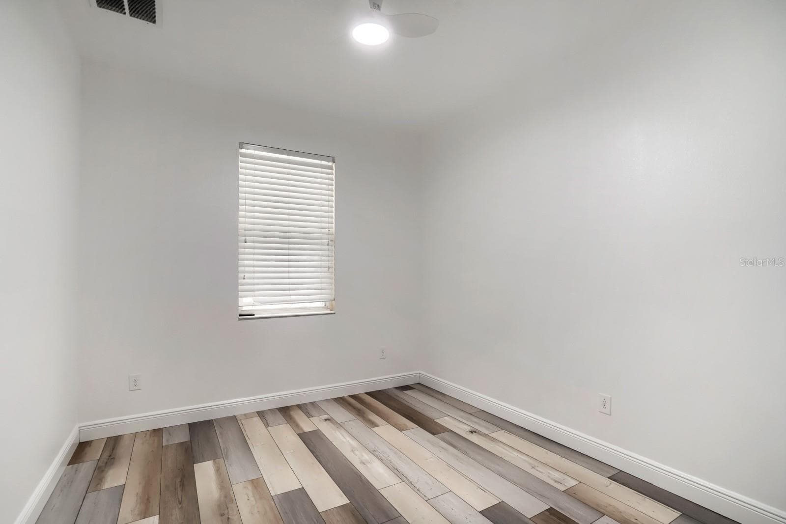Single Family Residence at 3951 PACENTE LOOP, WESLEY CHAPEL, photo 21 of 31