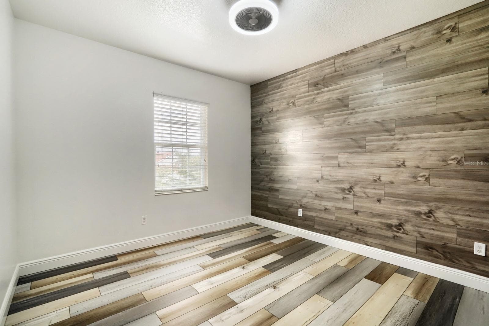 Single Family Residence at 3951 PACENTE LOOP, WESLEY CHAPEL, photo 23 of 31