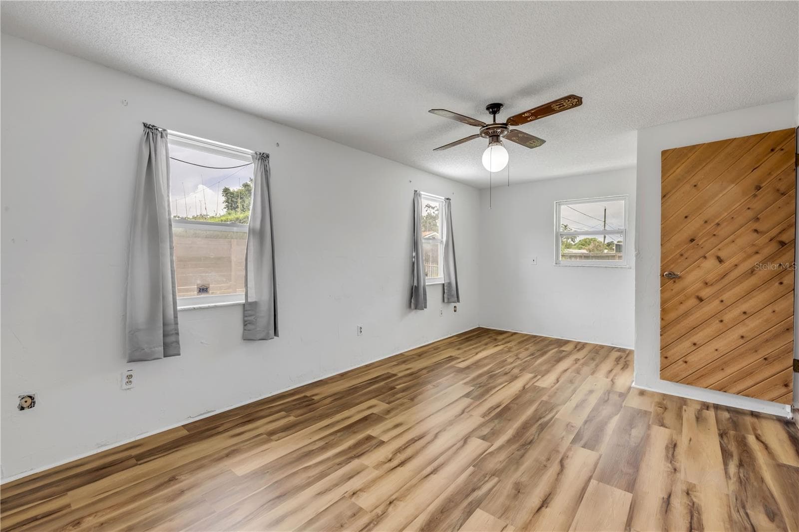 Single Family Residence at 1428 MARDRAKE RD, DAYTONA BEACH, photo 26 of 52