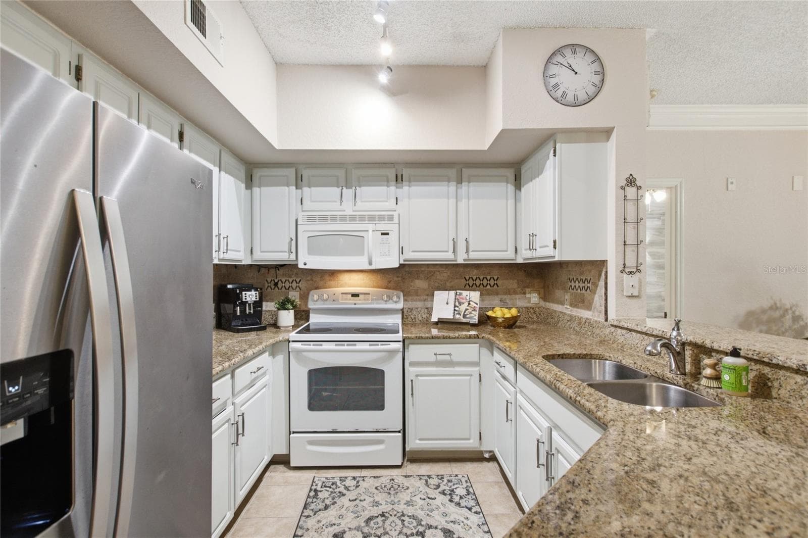 Granite counter tops - 13037 MULBERRY PARK DR #518, ORLANDO