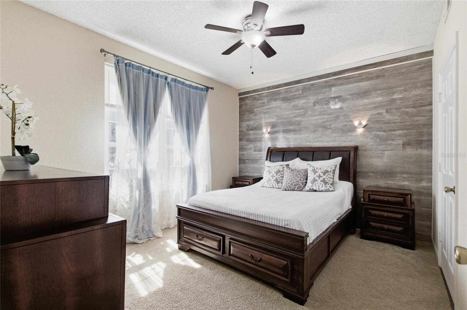 Custom finishes and lighting - 13037 MULBERRY PARK DR #518, ORLANDO