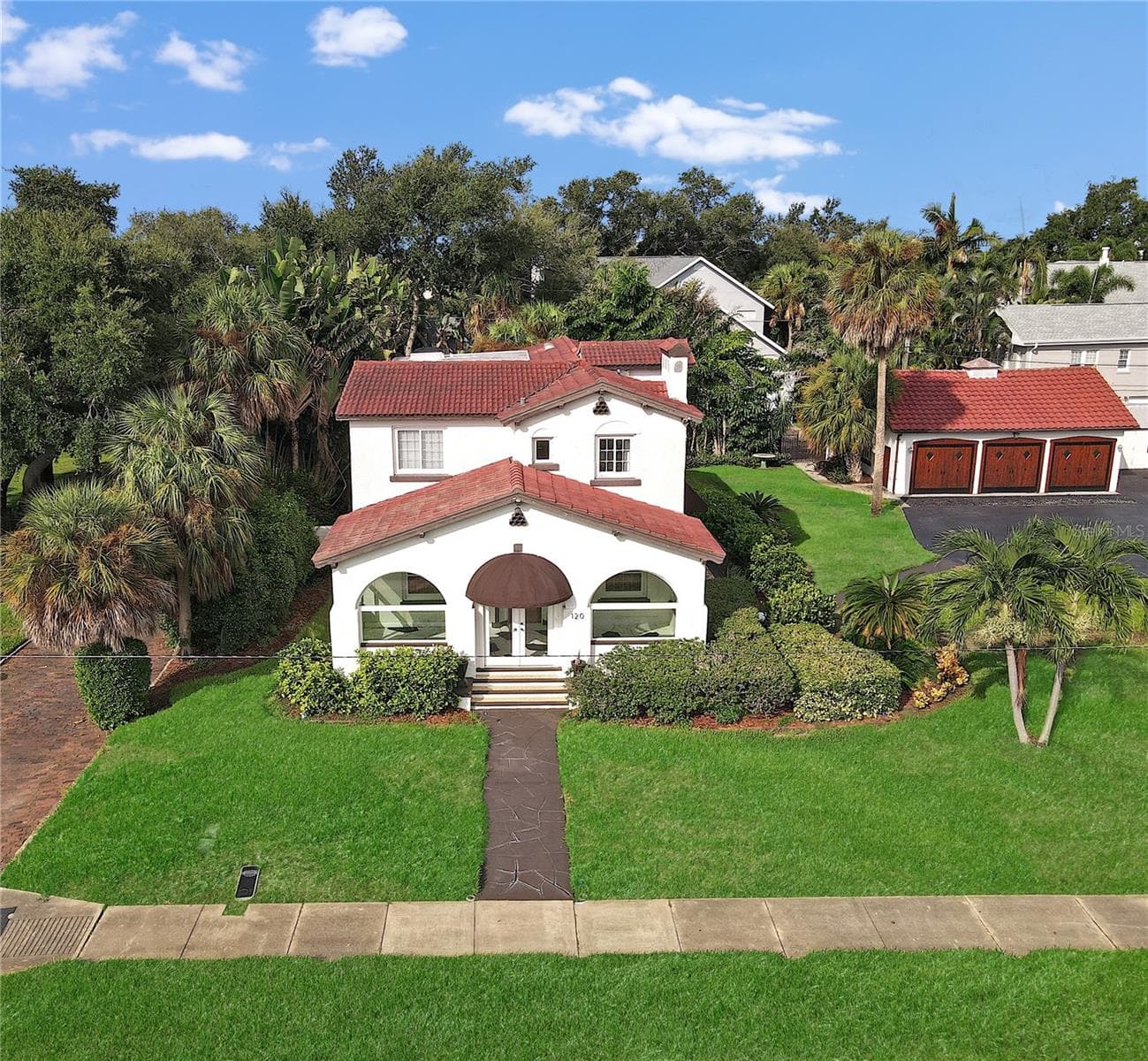 Single Family Residence at 120 PARK ST N, ST PETERSBURG, photo 5 of 80
