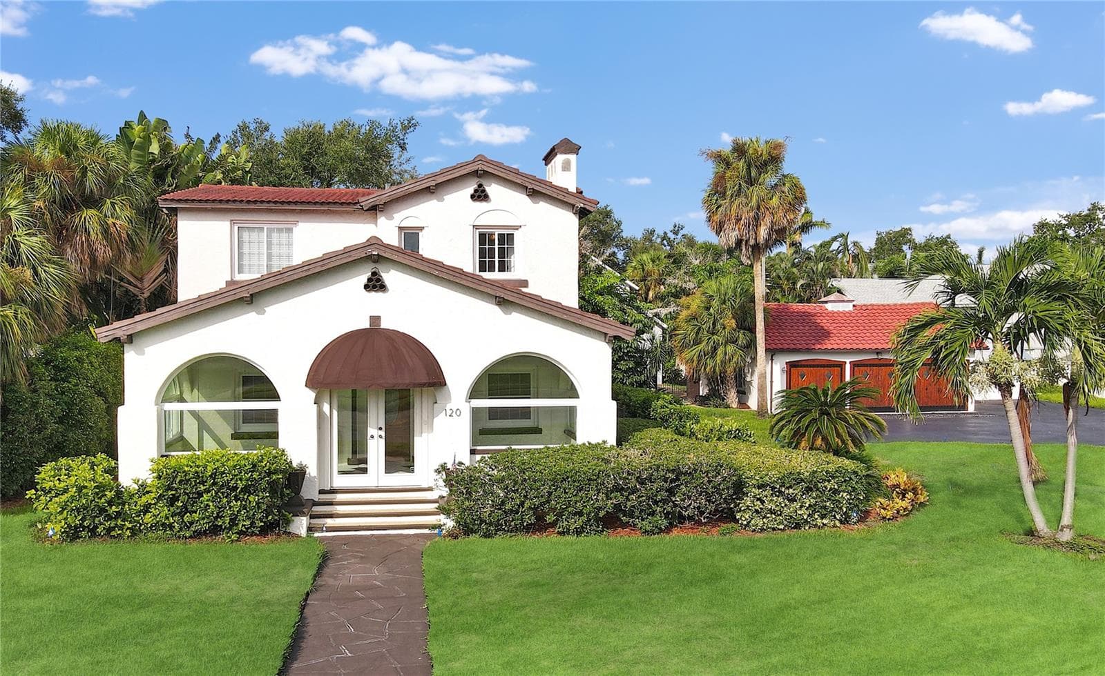 Single Family Residence at 120 PARK ST N, ST PETERSBURG, photo 6 of 80