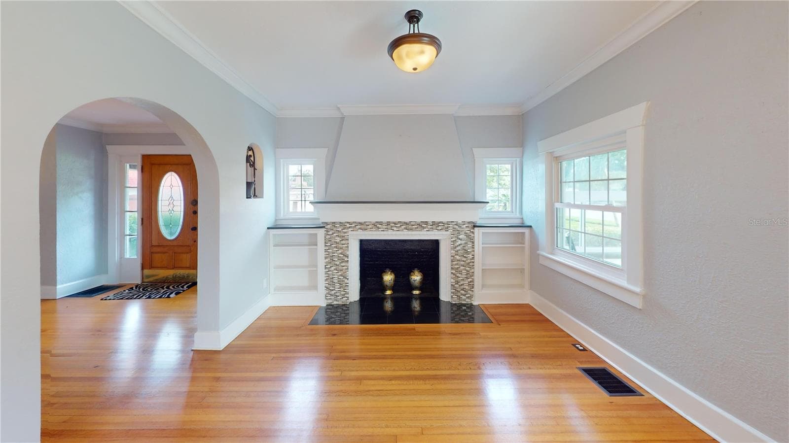 Single Family Residence at 120 PARK ST N, ST PETERSBURG, photo 23 of 80