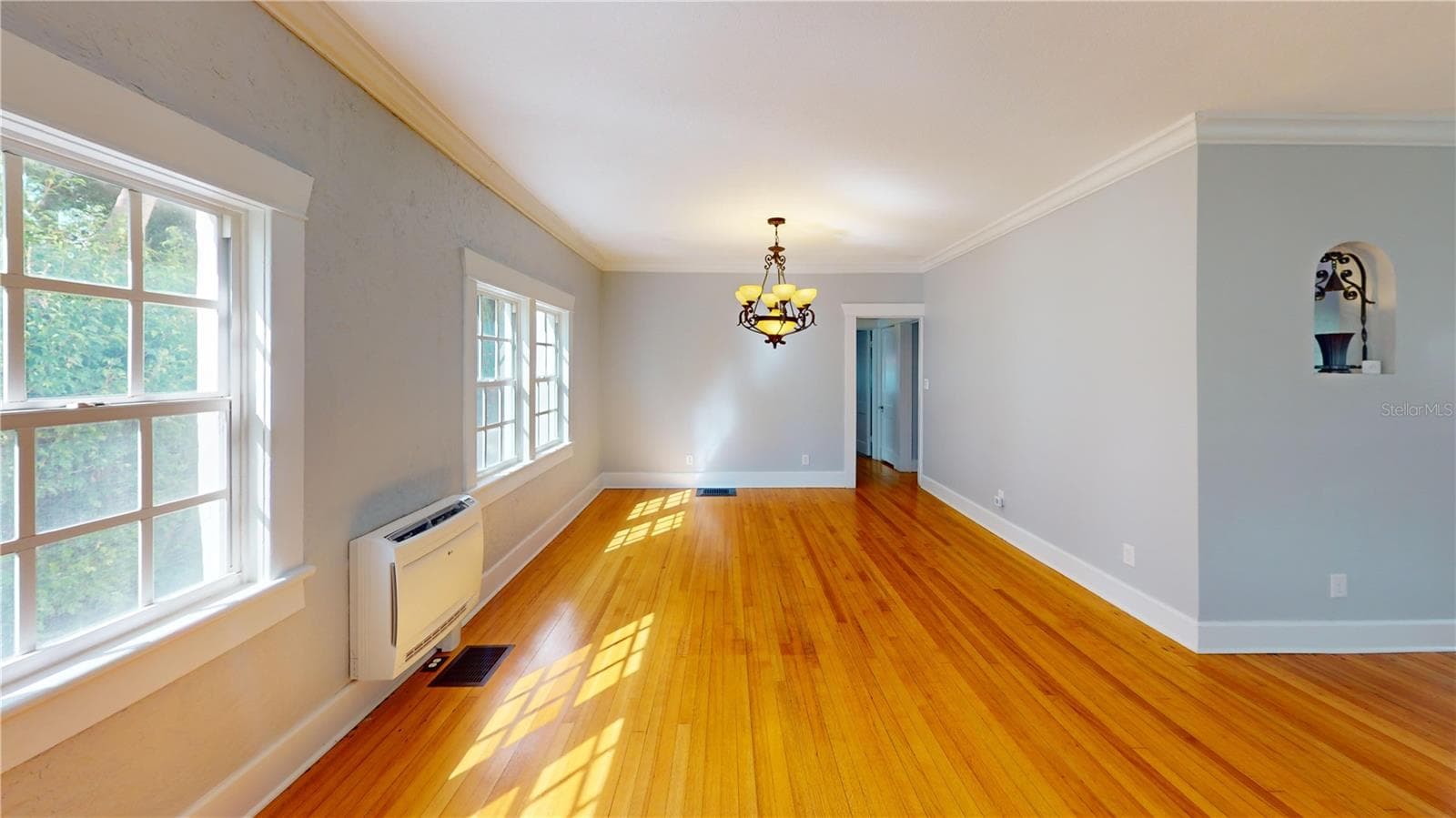 Single Family Residence at 120 PARK ST N, ST PETERSBURG, photo 31 of 80
