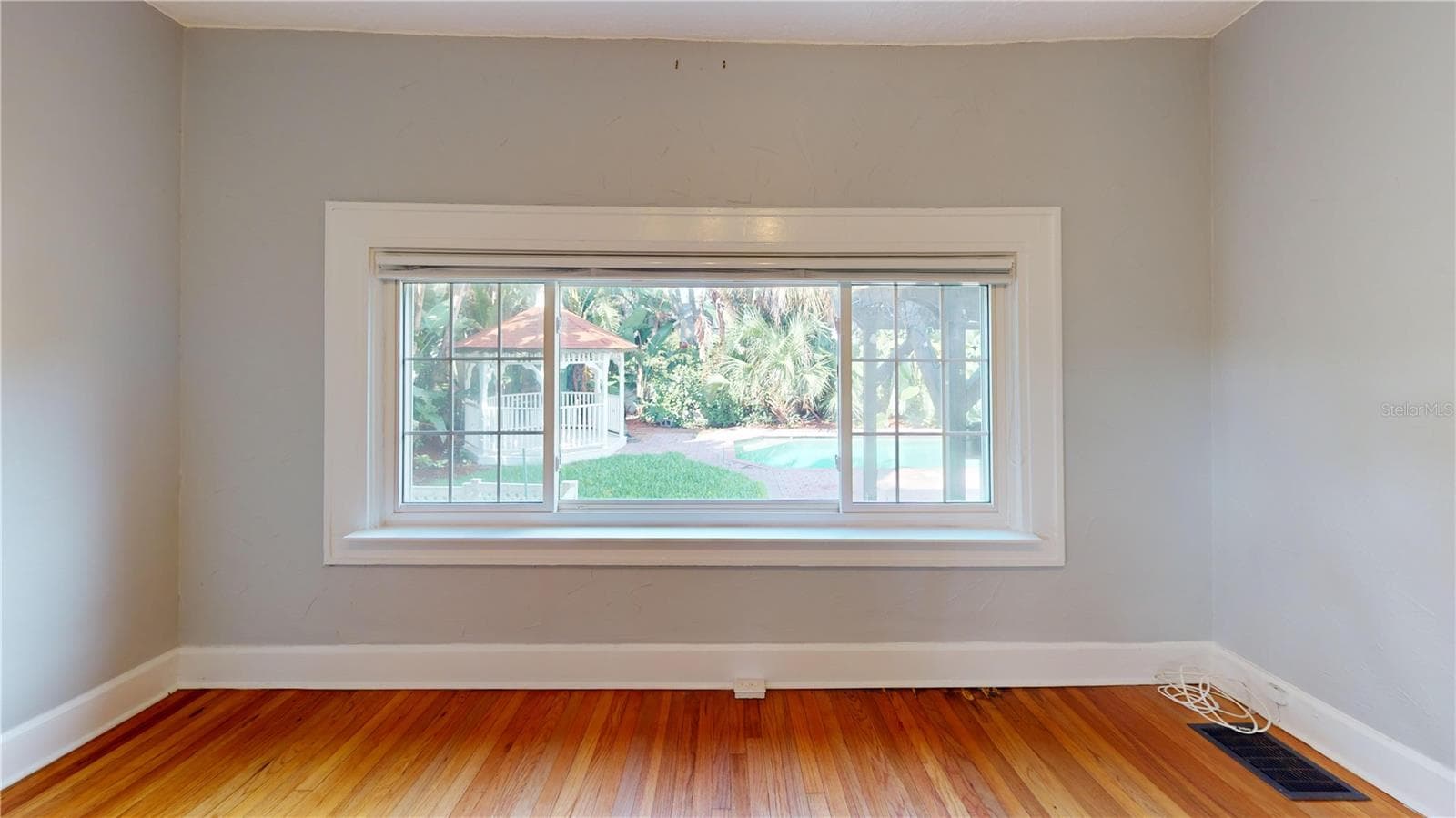 Single Family Residence at 120 PARK ST N, ST PETERSBURG, photo 38 of 80