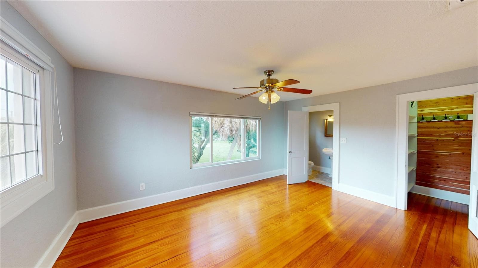 Single Family Residence at 120 PARK ST N, ST PETERSBURG, photo 61 of 80