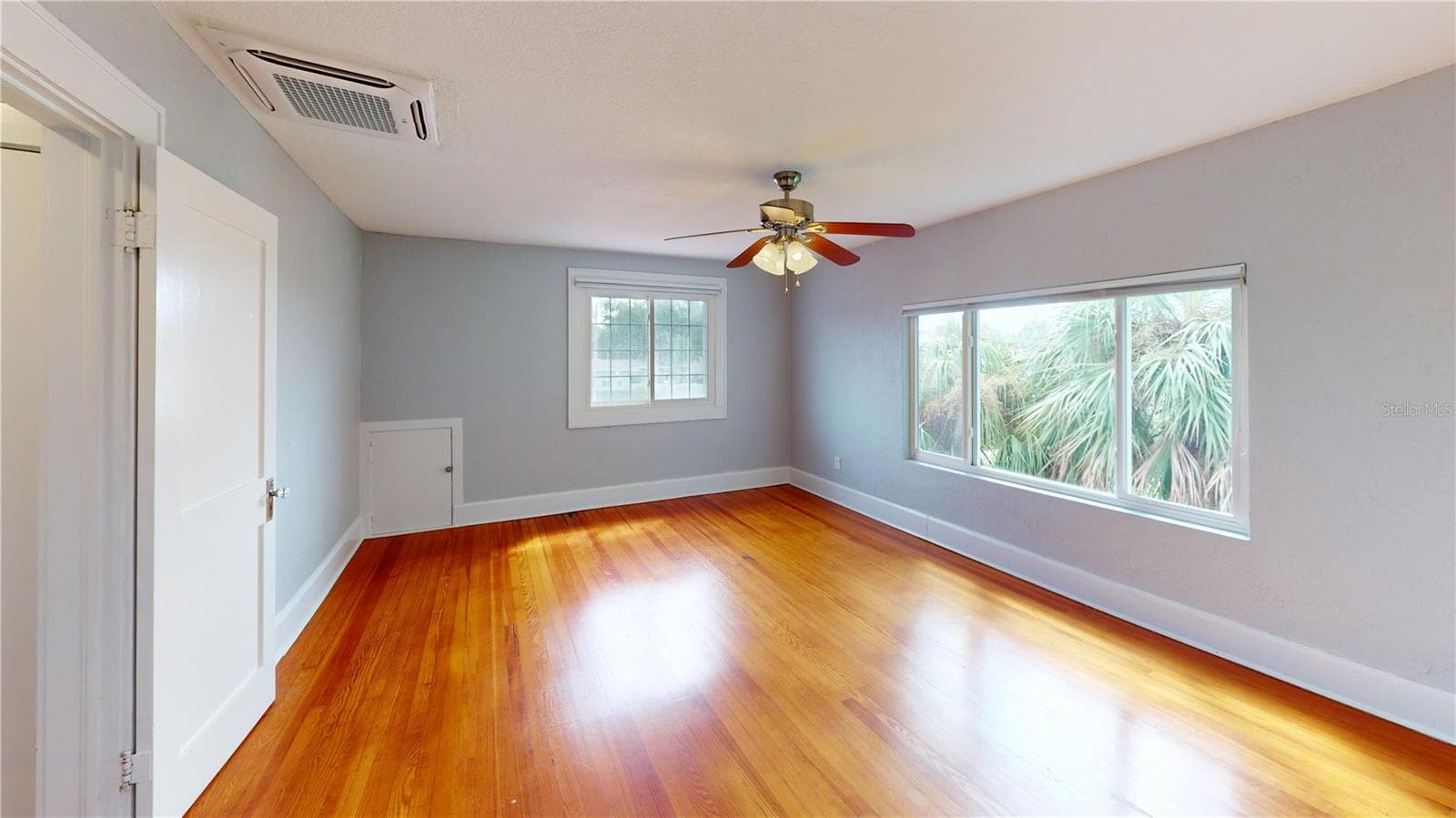 Single Family Residence at 120 PARK ST N, ST PETERSBURG, photo 70 of 80