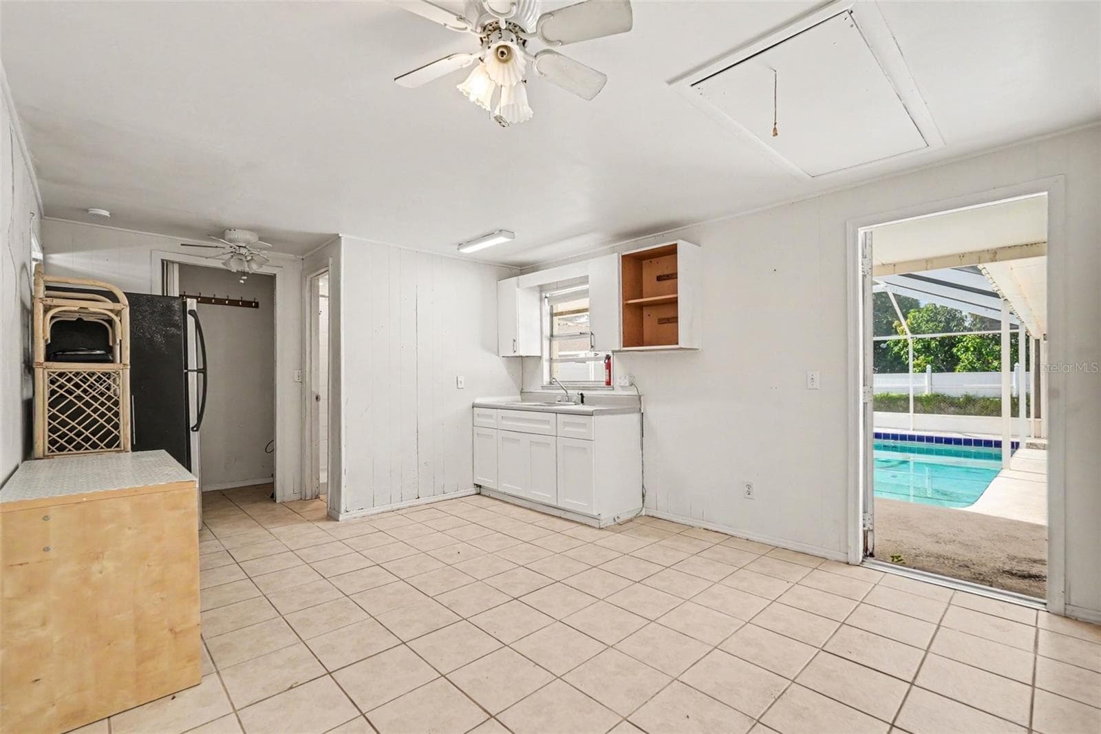 Single Family Residence at 6006 N HUBERT AVE, TAMPA, photo 11 of 29