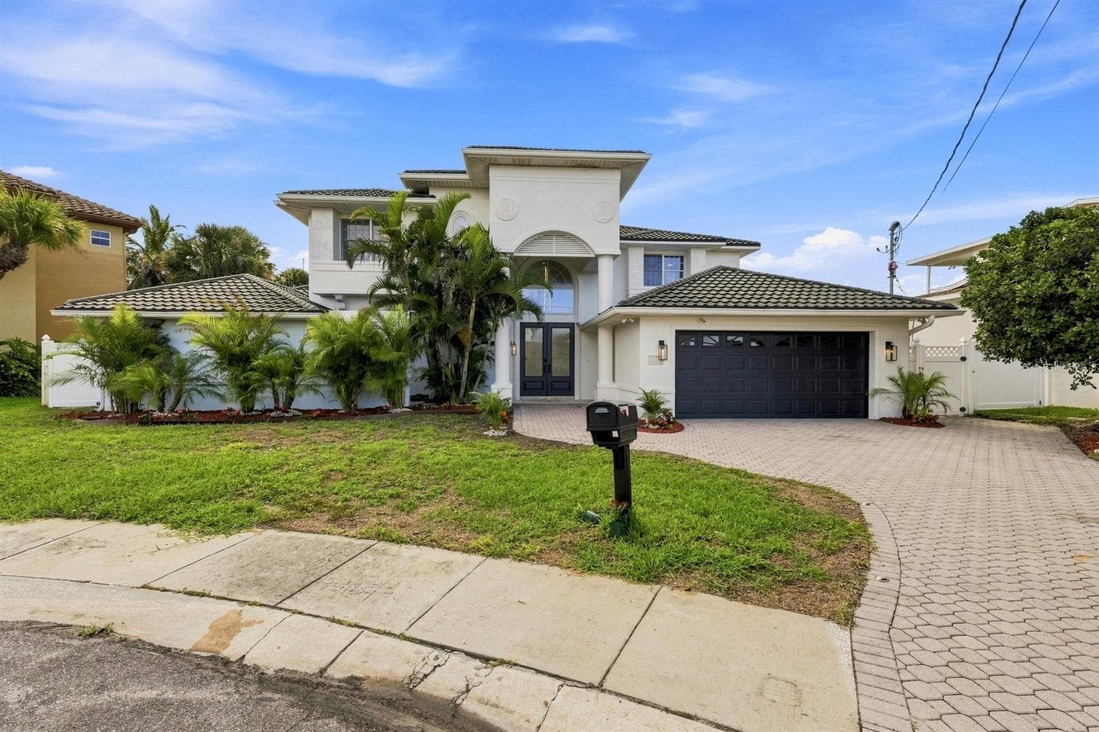 Single Family Residence at 461 PALM IS NE, CLEARWATER BEACH, photo 4 of 53