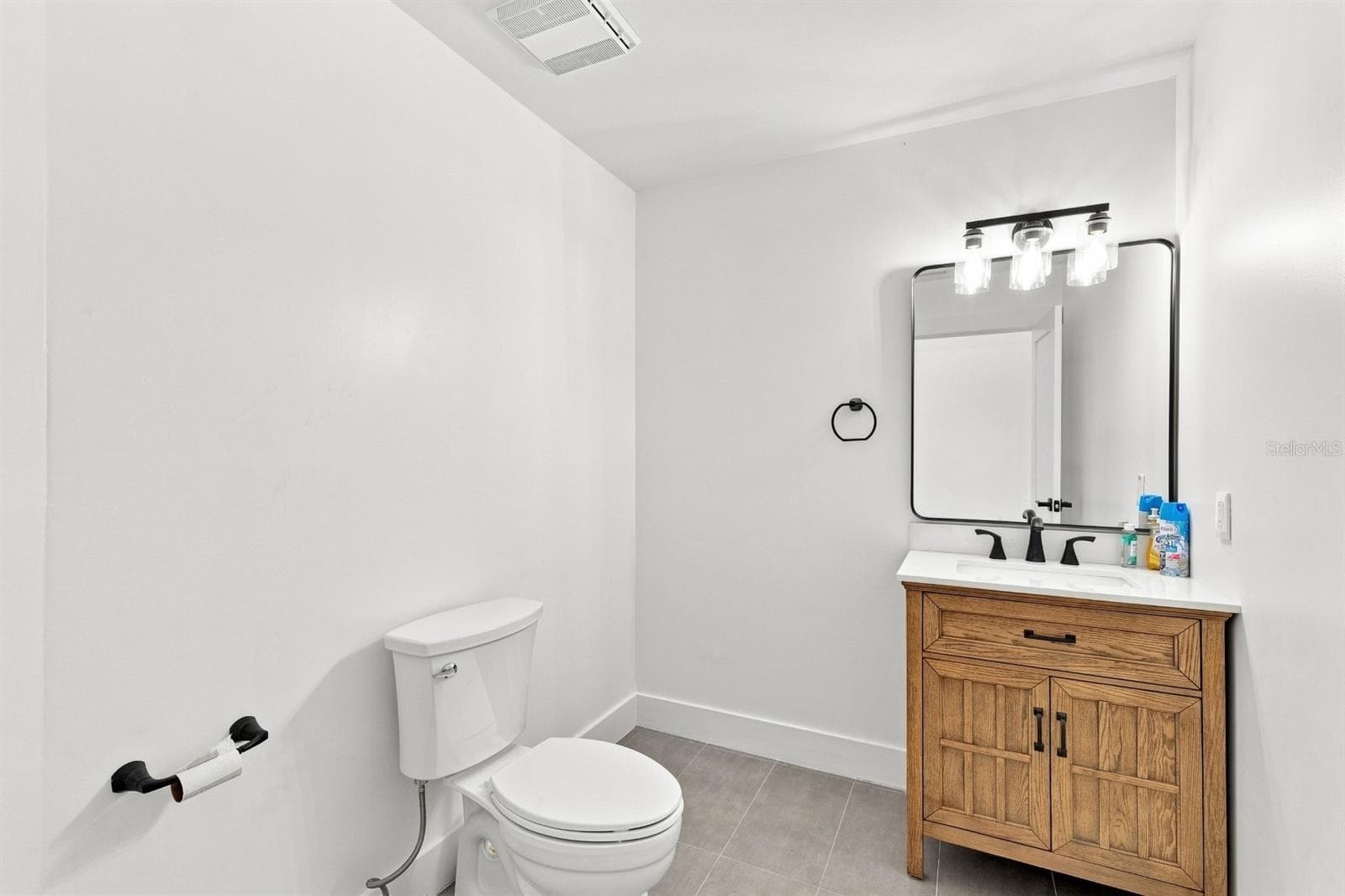 Single Family Residence at 461 PALM IS NE, CLEARWATER BEACH, photo 7 of 53
