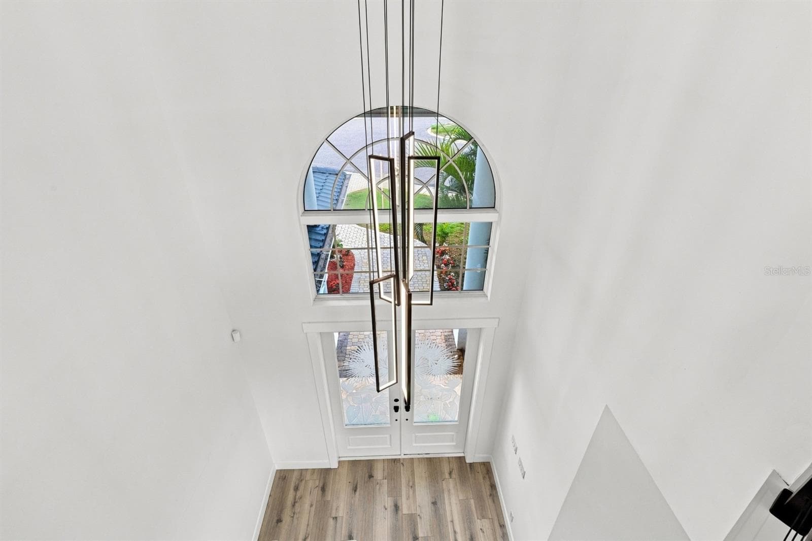 Single Family Residence at 461 PALM IS NE, CLEARWATER BEACH, photo 25 of 53