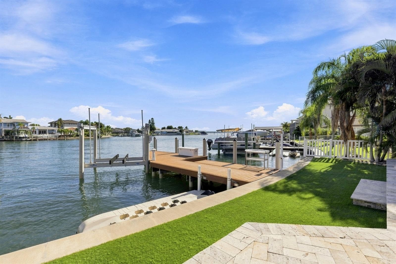 Single Family Residence at 320 PALM IS NE, CLEARWATER BEACH, photo 5 of 50