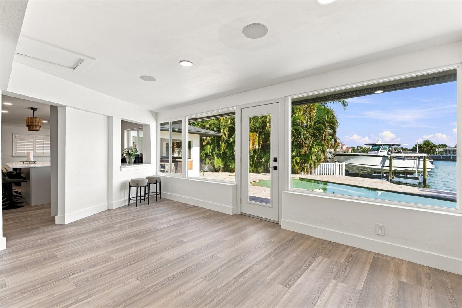 Single Family Residence at 320 PALM IS NE, CLEARWATER BEACH, photo 21 of 50