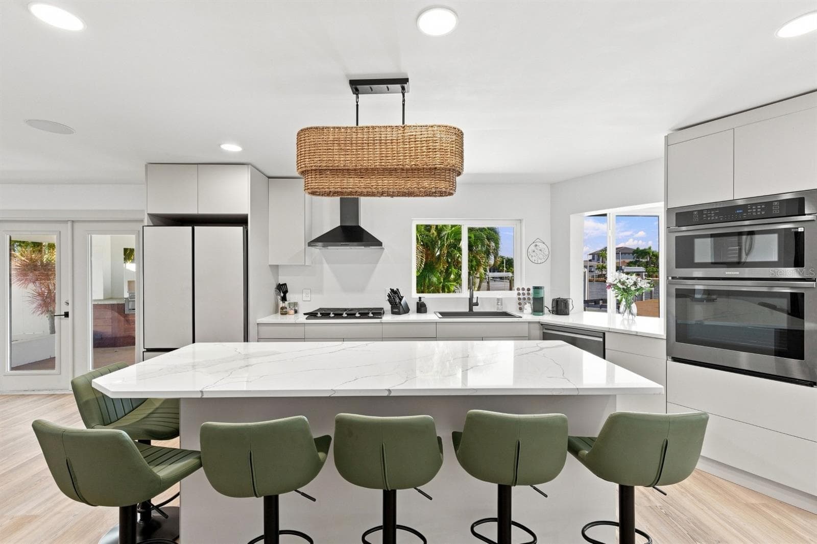 Single Family Residence at 320 PALM IS NE, CLEARWATER BEACH, photo 24 of 50