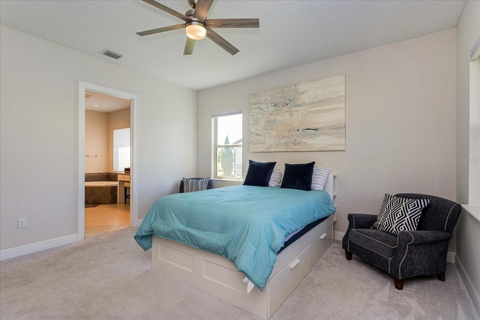 Single Family Residence at 8222 TOPSAIL PL, WINTER GARDEN, photo 18 of 52