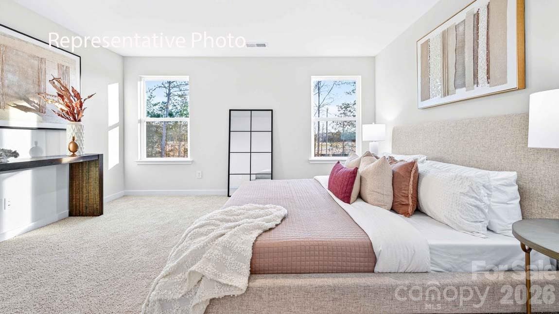 Single Family Residence at 2121 10th Street SE, Hickory, photo 13 of 21