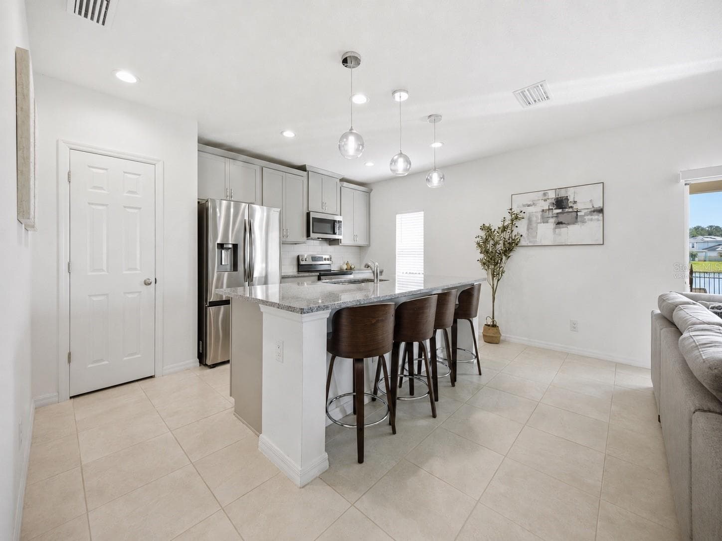 Virtually staged - 1466 WOODMONT BLVD, KISSIMMEE