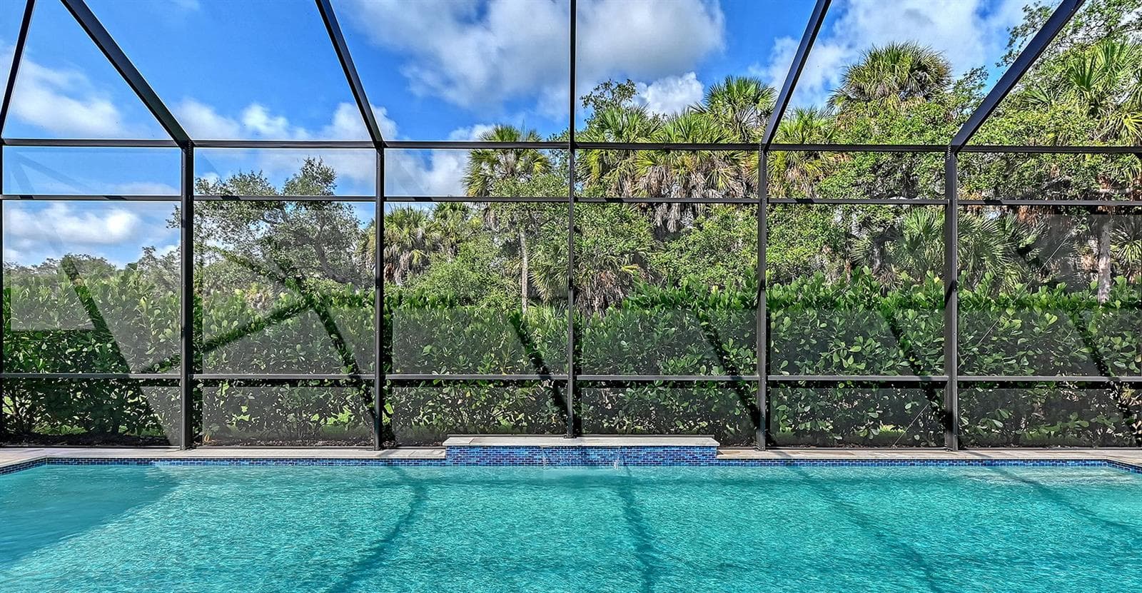 Single Family Residence at 9483 TEQUILA SUNRISE DR, SARASOTA, photo 7 of 60
