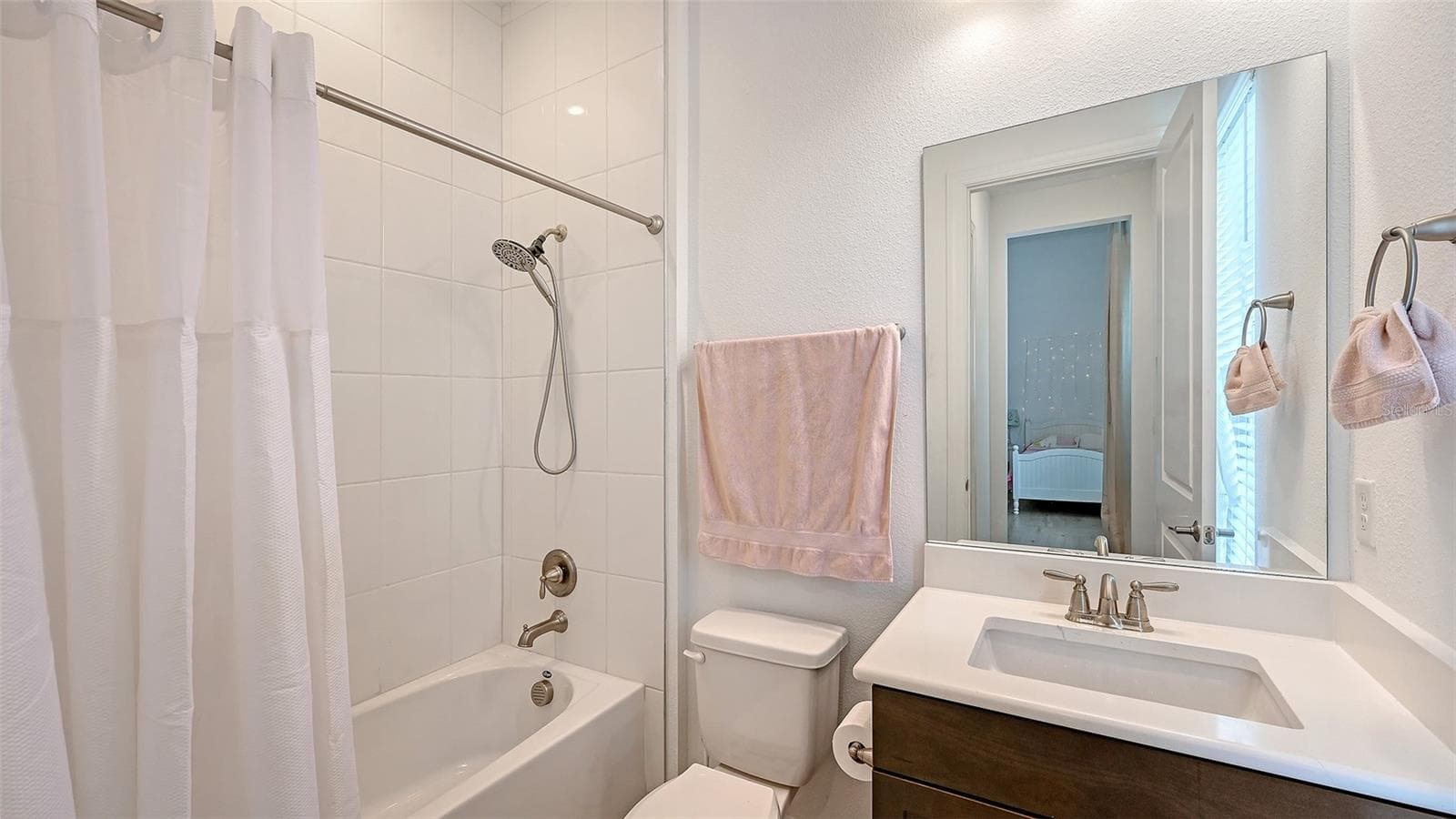 Single Family Residence at 9483 TEQUILA SUNRISE DR, SARASOTA, photo 35 of 60