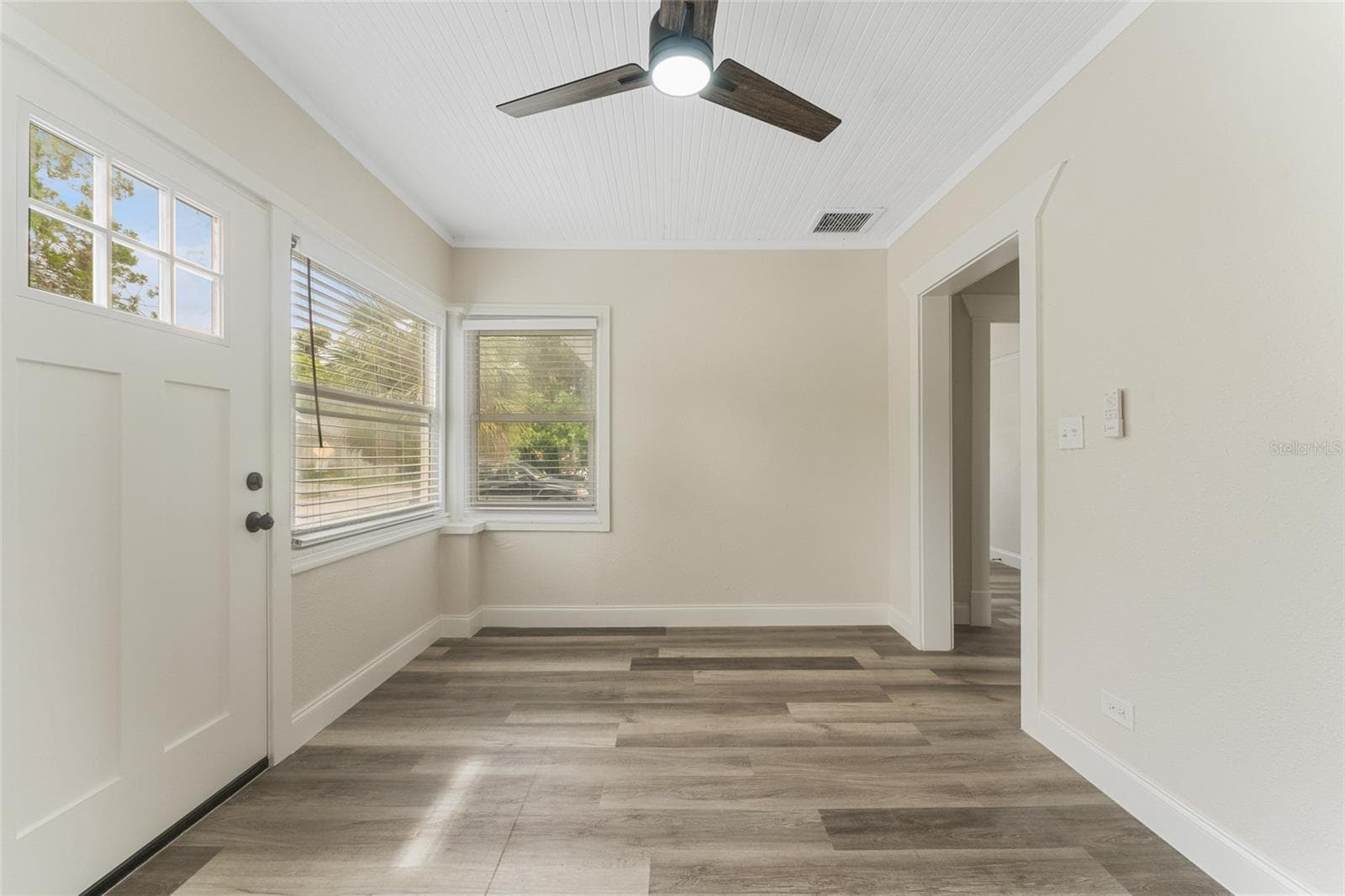 Front entry - 1922 23RD ST S, ST PETERSBURG