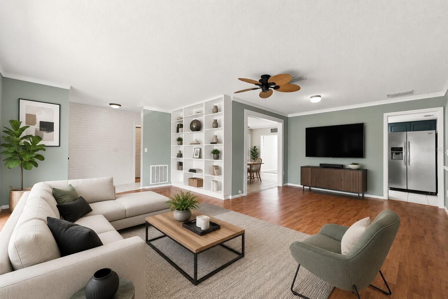 Single Family Residence at 2069 KINGFISHER DR, PALM HARBOR, photo 4 of 49