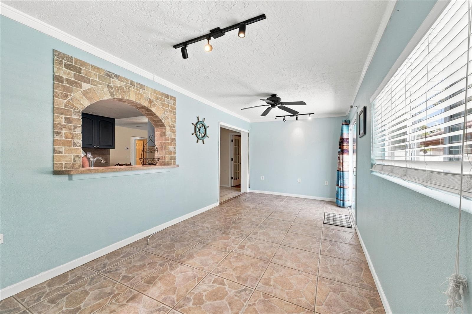 Single Family Residence at 2069 KINGFISHER DR, PALM HARBOR, photo 23 of 49