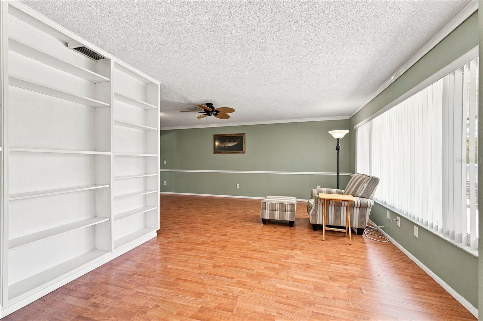 Single Family Residence at 2069 KINGFISHER DR, PALM HARBOR, photo 27 of 49
